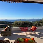 La Nausikaa A Benat بورم لي ميموزا