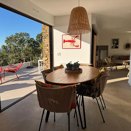 La Nausikaa A Benat Villa